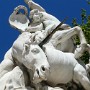 Fontaine des Licornes ( Place de la Canourgue)